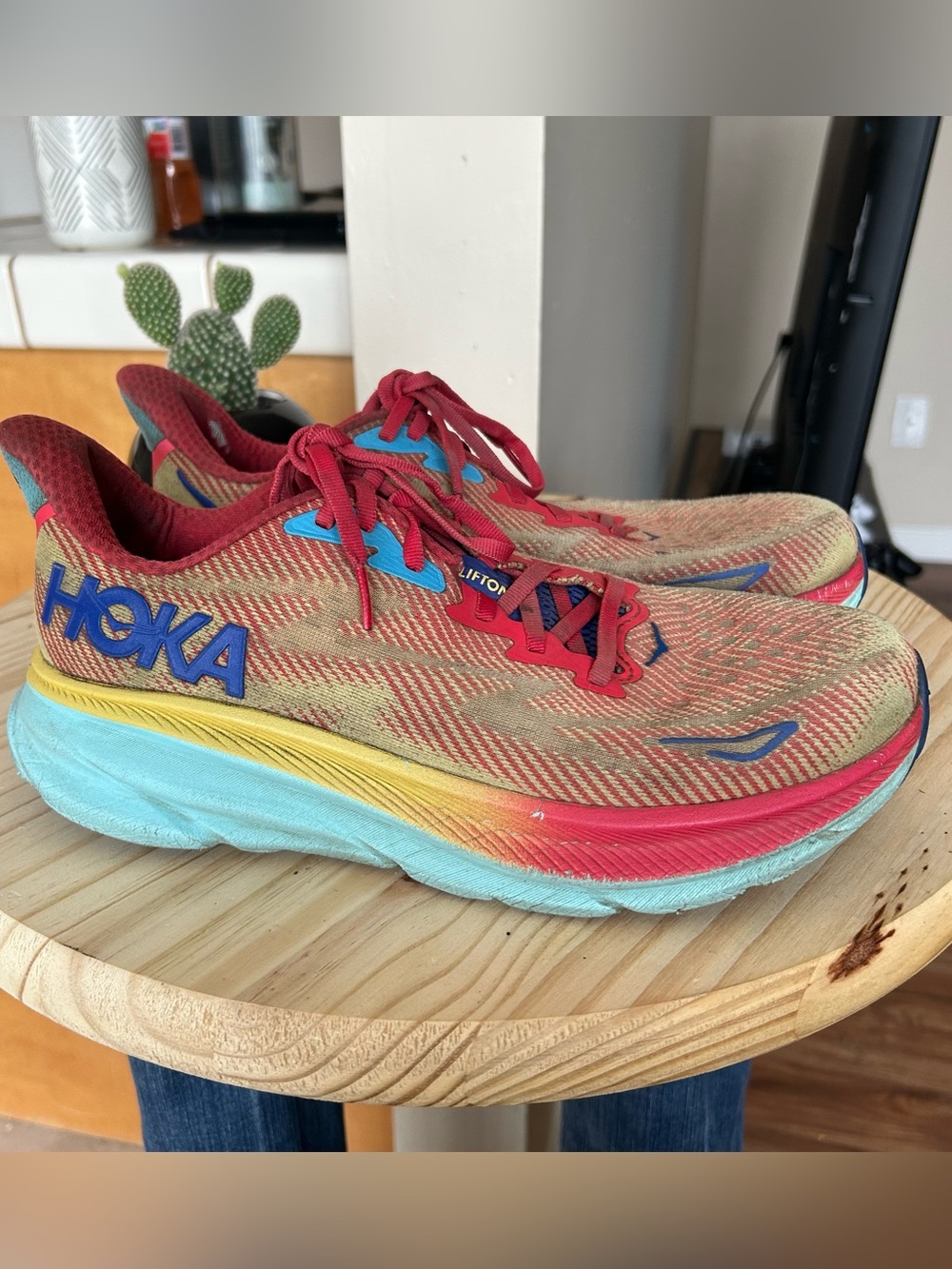 HOKA One One Clifton Orange Size 8.5 Men’s Shoes